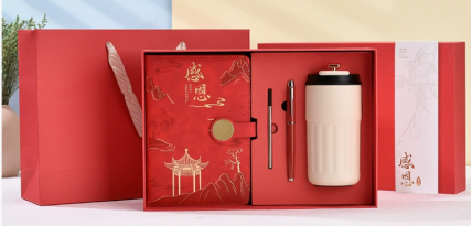 4pcs Journal and Pen Set-1.png