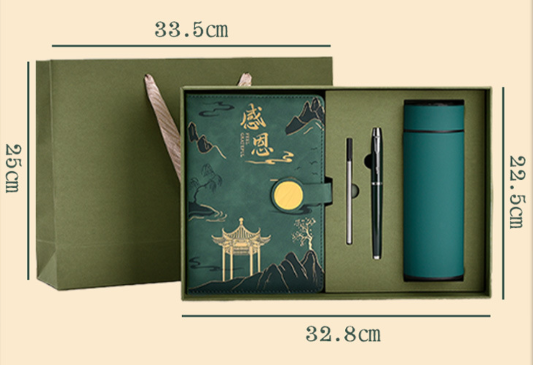 4pcs Journal and Pen Set.png